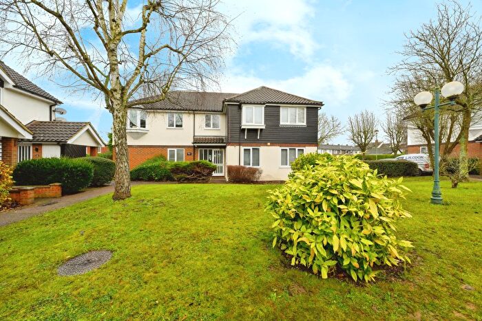 1 Bedroom Flat To Rent In Hazel Gardens, Sawbridgeworth, CM21