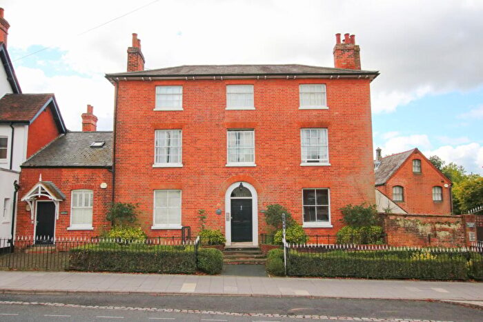 1 Bedroom Flat For Sale In Shute End, Wokingham, RG40