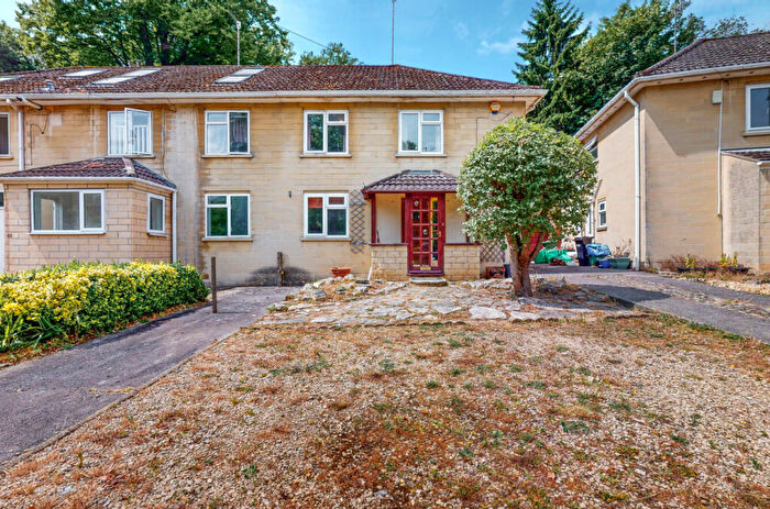 6 Bedroom House To Rent In Audley Grove, BA1