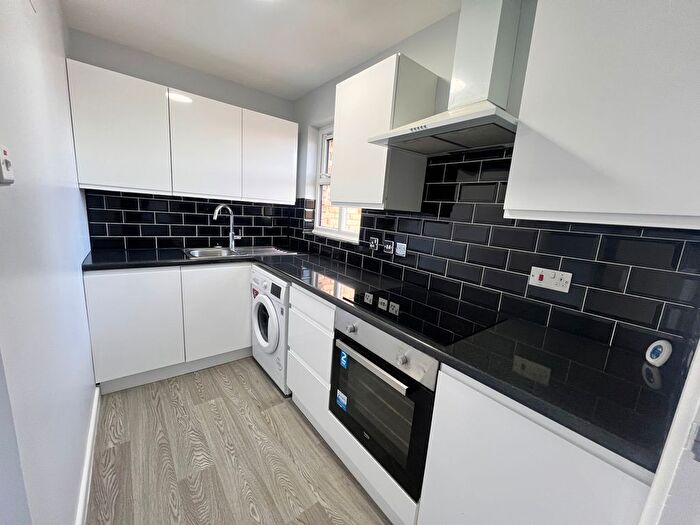 Studio To Rent In Spencer Court, Chelmsford, CM3