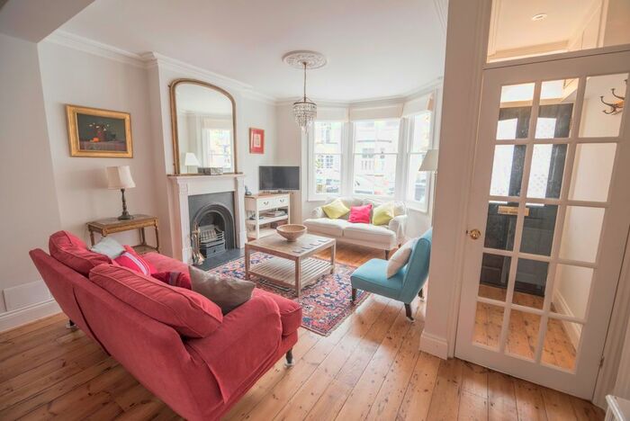 3 Bedroom Terraced House To Rent In Windsor Road, London TW9