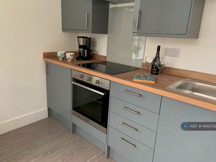 1 Bedroom Flat To Rent In Marlborough Road, Sheffield, S10