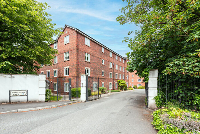 2 Bedroom Flat For Sale In Woodsome Park, Liverpool, Merseyside, L25