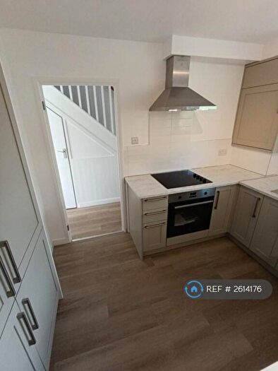 2 Bedroom Maisonette To Rent In Delimands, Basildon, SS15