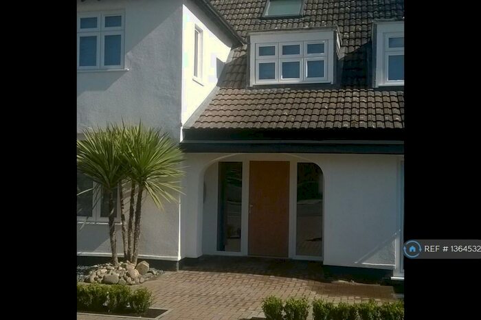 1 Bedroom Flat To Rent In Hills Road, Cambridge, CB2