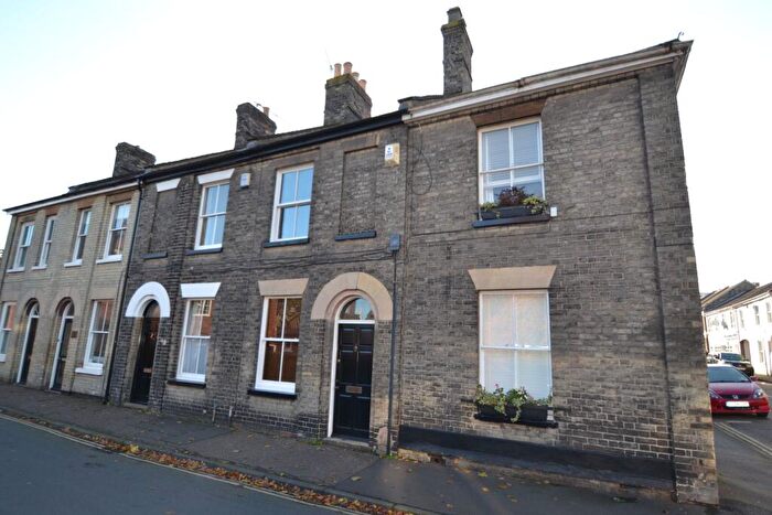 2 Bedroom Cottage To Rent In St. Faiths Lane, NR1