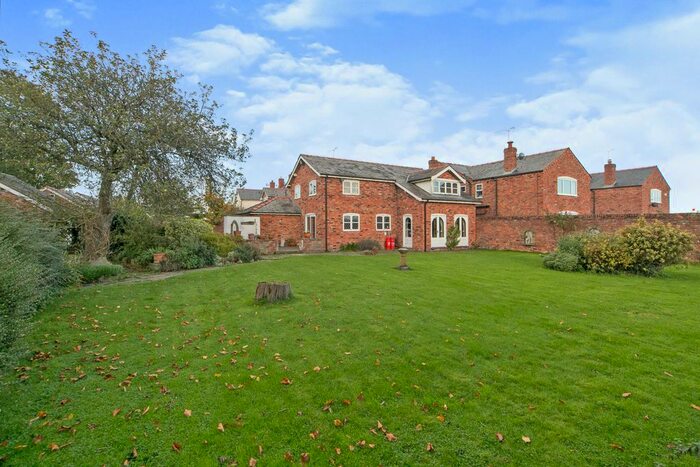 4 Bedroom Terraced House For Sale In Deeside Lane, Sealand, Chester, CH1