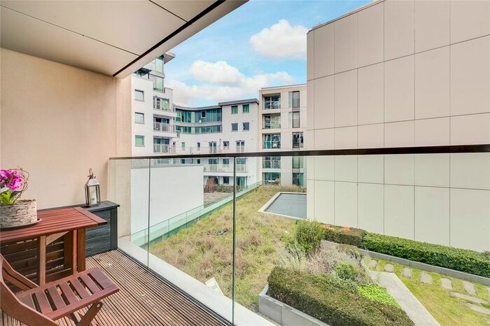 3 Bedroom Flat To Rent In Copperlight Apartments, Buckhold Road, London, SW18