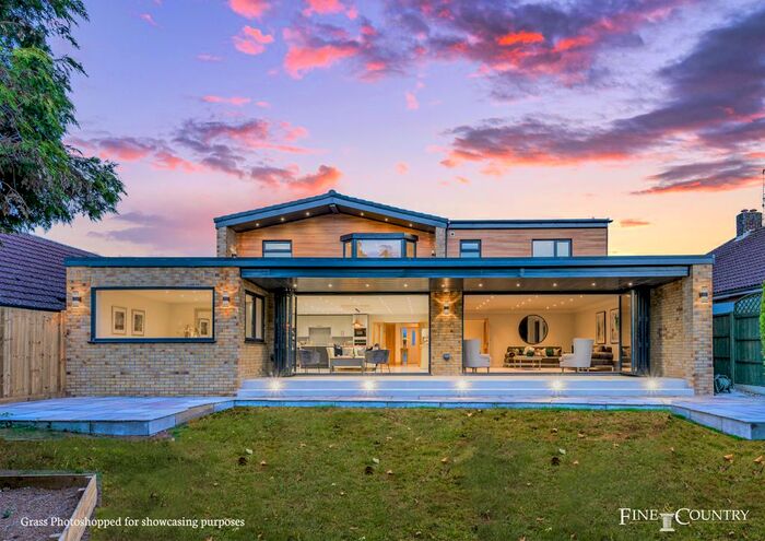 6 Bedroom Detached House For Sale In Woodcroft Road, Marholm, Peterborough, PE6