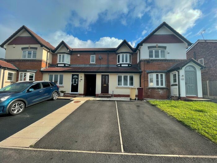 2 Bedroom House To Rent In Lowerbrook Close, Horwich, BL6