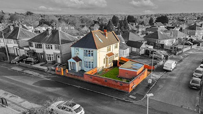 5 Bedroom Detached House For Sale In Tennis Court Drive, Humberstone, Leicester, LE5