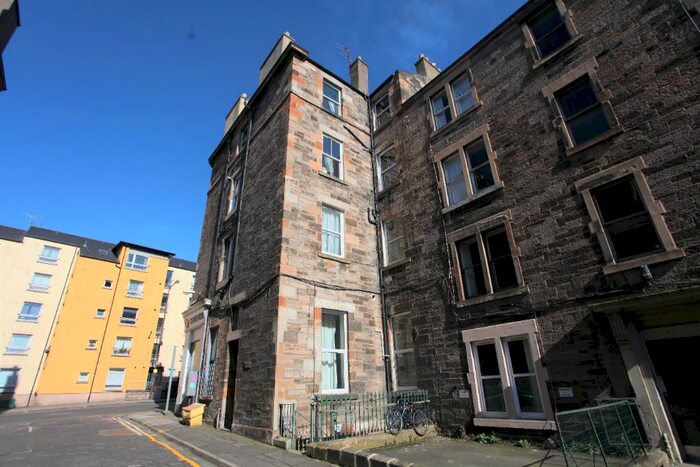 2 Bedroom Flat To Rent In Glen Street, Tollcross, Edinburgh, EH3