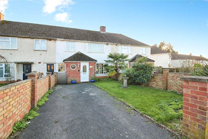 3 Bedroom Terraced House For Sale In Hatford Road, Southcote, Reading, RG30