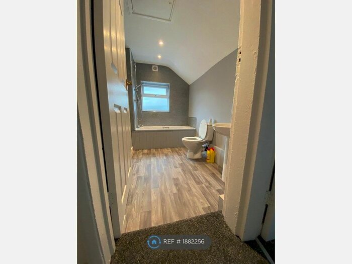 2 Bedroom Terraced House To Rent In Portland Street, Mansfield, NG18