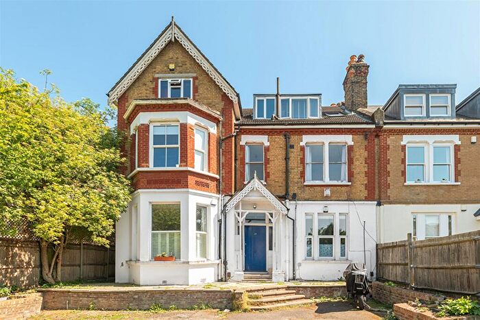 1 Bedroom Flat For Sale In Elmcourt Road, West Norwood, SE27