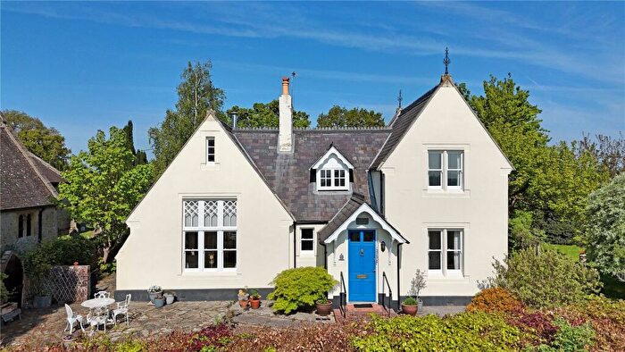 3 Bedroom Detached House For Sale In Duncton, West Sussex, GU28