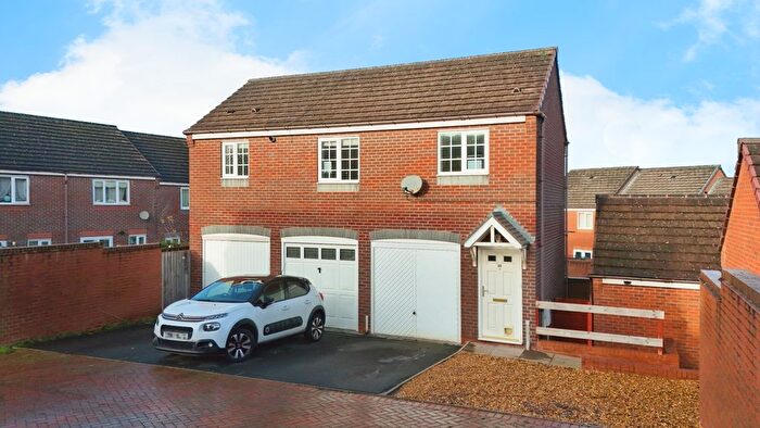 2 Bedroom Mews For Sale In Redlands Road, Hadley, Telford, Shropshire, TF1