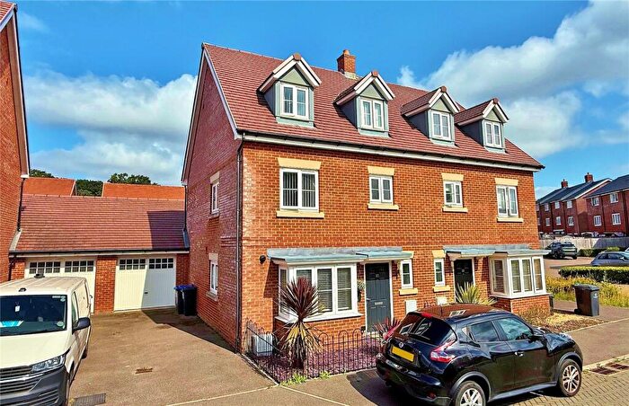 4 Bedroom Semi-Detached House For Sale In Coppice Road, Worthing, West Sussex, BN13