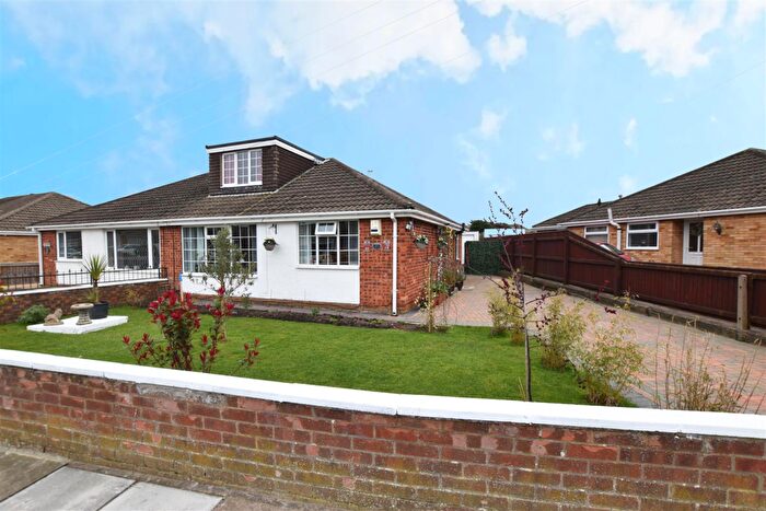 4 Bedroom Semi-Detached Bungalow For Sale In Swaby Drive, Cleethorpes, DN35