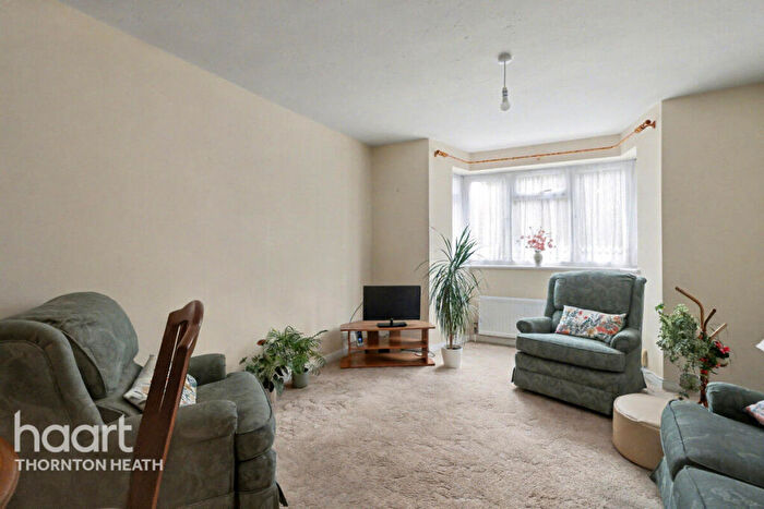 1 Bedroom Flat For Sale In Bensham Manor Road, Thornton Heath, CR7