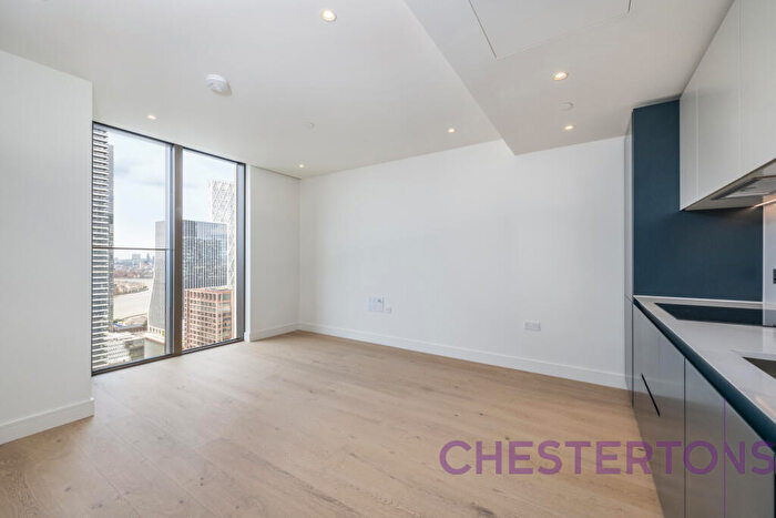 2 Bedroom Flat To Rent In Harcourt Tower, Marsh Wall, E14