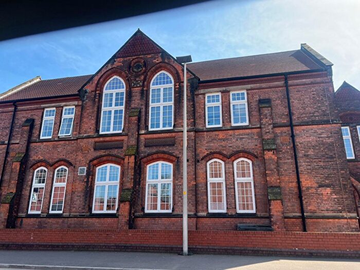 1 Bedroom Flat For Sale In Crocketts Lane, Smethwick, B66