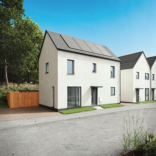 2 Bedroom Detached House For Sale In Heol Y Creyr Bach, Swansea, SA4