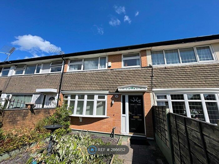 3 Bedroom Terraced House To Rent In Cambridge Road, Droylsden, Manchester, M43