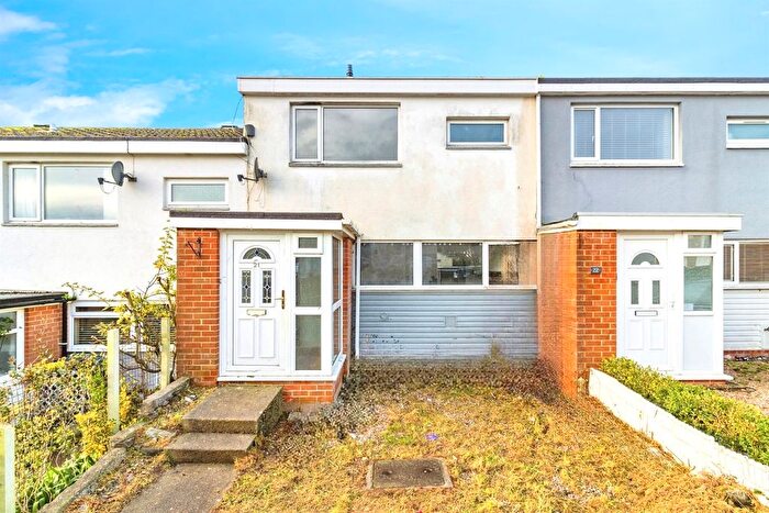 3 Bedroom Terraced House For Sale In Helens Mead Close, Torquay, TQ2