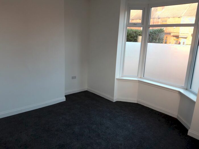 3 Bedroom End Of Terrace House To Rent In Bentley Road, Bentley, DN5