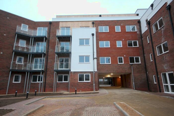 1 Bedroom Flat To Rent In Dudley Street, Luton, LU2