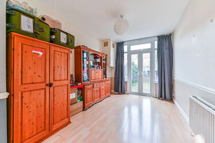 3 Bedroom Terraced House To Rent In Stratford Road, Norbury, Thornton Heath, CR7