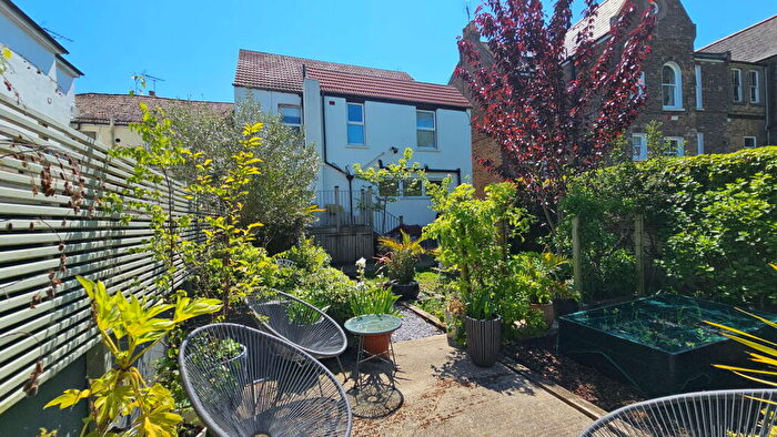 5 Bedroom Villa For Sale In Norman Villa Southwood Road, Ramsgate, CT11