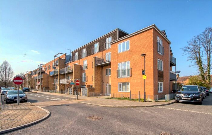 2 Bedroom Apartment To Rent In Academia Way, Tottenham, London, N17