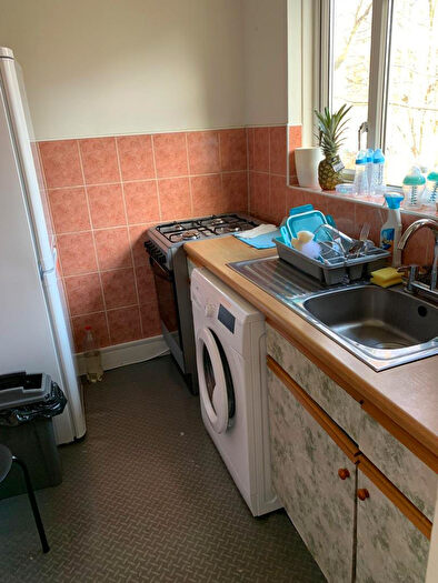 1 Bedroom Flat To Rent In North Street, Barking, London, IG11
