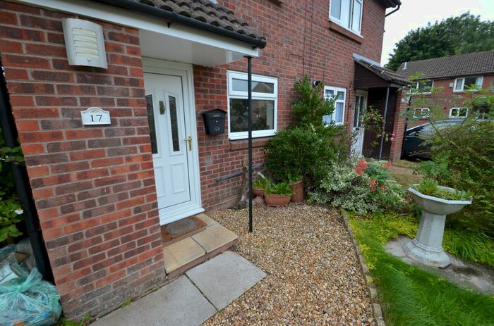 2 Bedroom Semi-Detached House To Rent In Fairview Close, St. Mellons, Cardiff, CF3