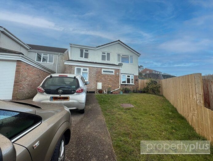 5 Bedroom Detached House For Sale In Heol Y Fro, Church Village, Pontypridd, CF38