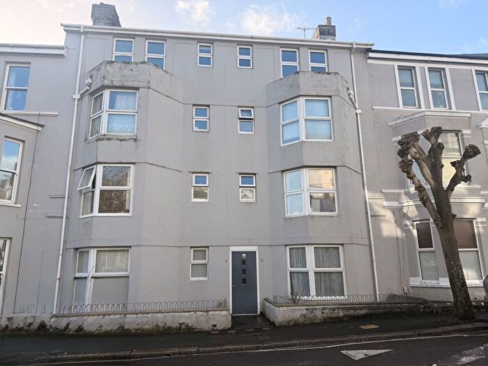 1 Bedroom Flat For Sale In Pier Street, Plymouth, PL1
