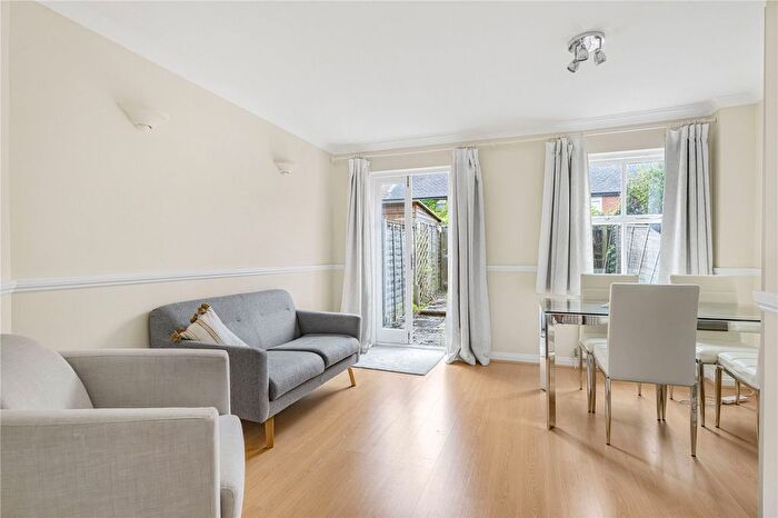 2 Bedroom Terraced House To Rent In Cave Street, St Clements, OX4