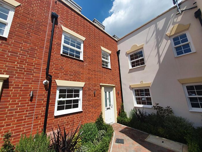 3 Bedroom Town House To Rent In Coggeshall Road, Braintree, CM7