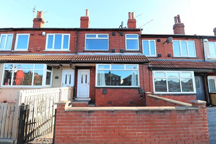 3 Bedroom House To Rent In Ivy Street, Leeds, West Yorkshire, LS9