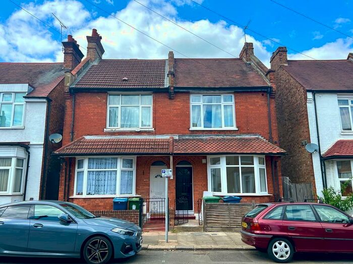 3 Bedroom End Of Terrace House To Rent In Herga Road, Harrow, HA3