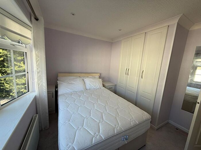 2 Bedroom Detached House For Sale In Elstree Park, Barnet Lane, Borehamwood, WD6