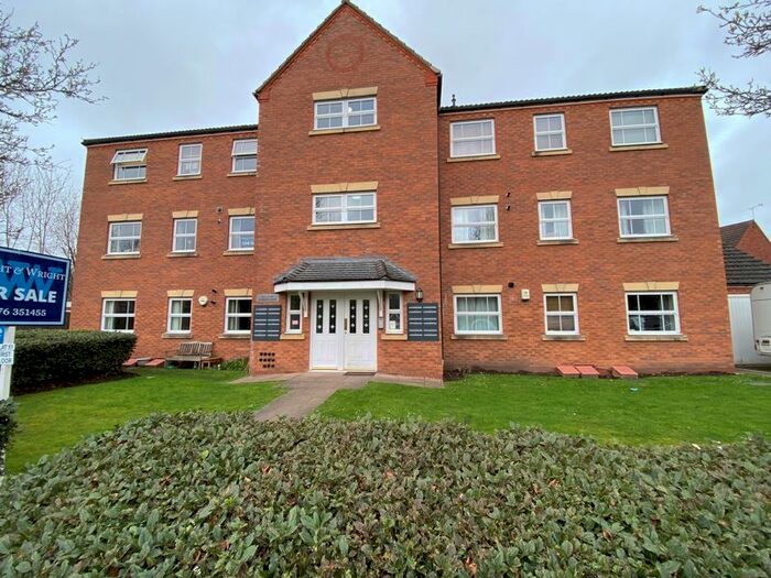 2 Bedroom Flat To Rent In Clarkson Close, Nuneaton, CV11