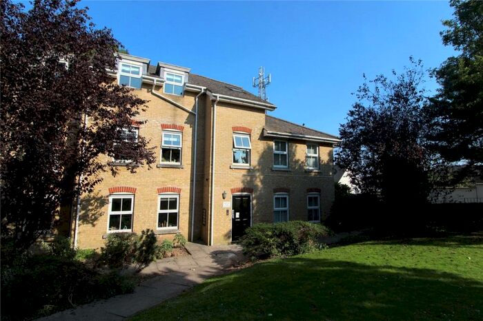 2 Bedroom Apartment To Rent In Tapster Street, Barnet, EN5