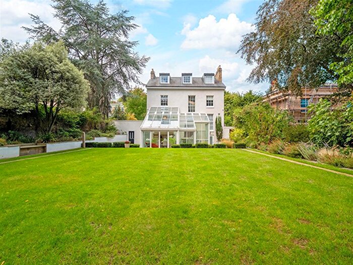 6 Bedroom Detached House For Sale In Pond Road, London, SE3