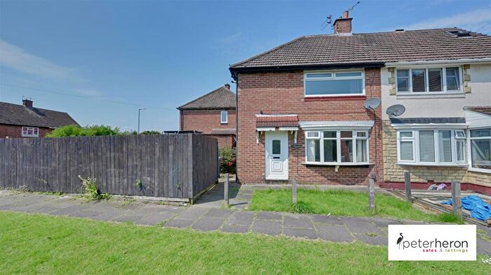 2 Bedroom Semi-Detached House To Rent In Clovelly Road, Hylton Castle, Sunderland, SR5