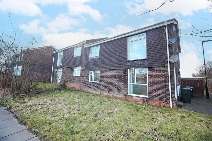 2 Bedroom Flat To Rent In Tudor Walk, Kingston Park, Newcastle Upon Tyne, NE3