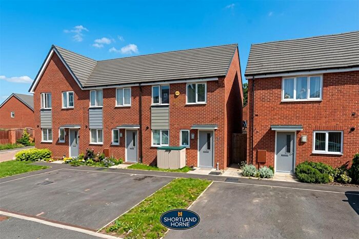 3 Bedroom End Of Terrace House For Sale In Braunton Avenue, Spirit Quaters, Coventry, CV2