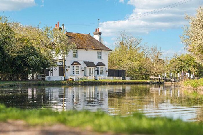 4 Bedroom Detached House For Sale In Bulbourne - Canal Side, HP23